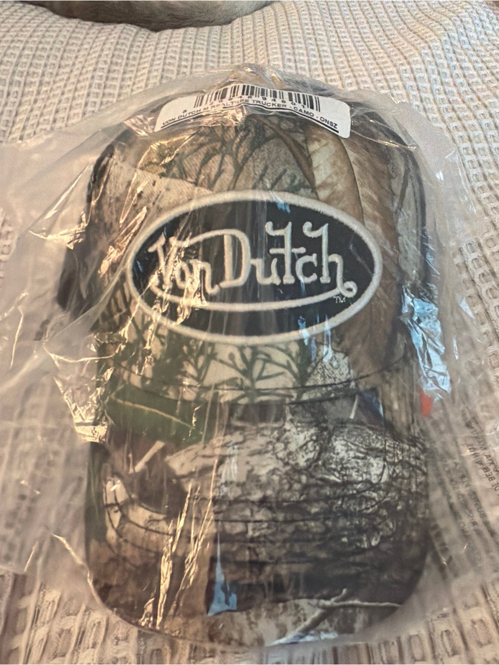 NWT Von Dutch x Realtree Camo Trucker Hat Y2K Snapback Cap One Size